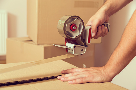 Flytthjalp-lador-packning